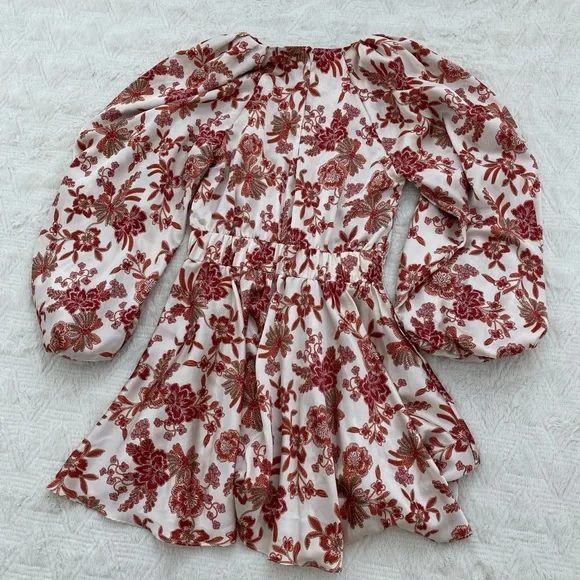 Worn twice Misa Los Angeles Kara floral mini dress